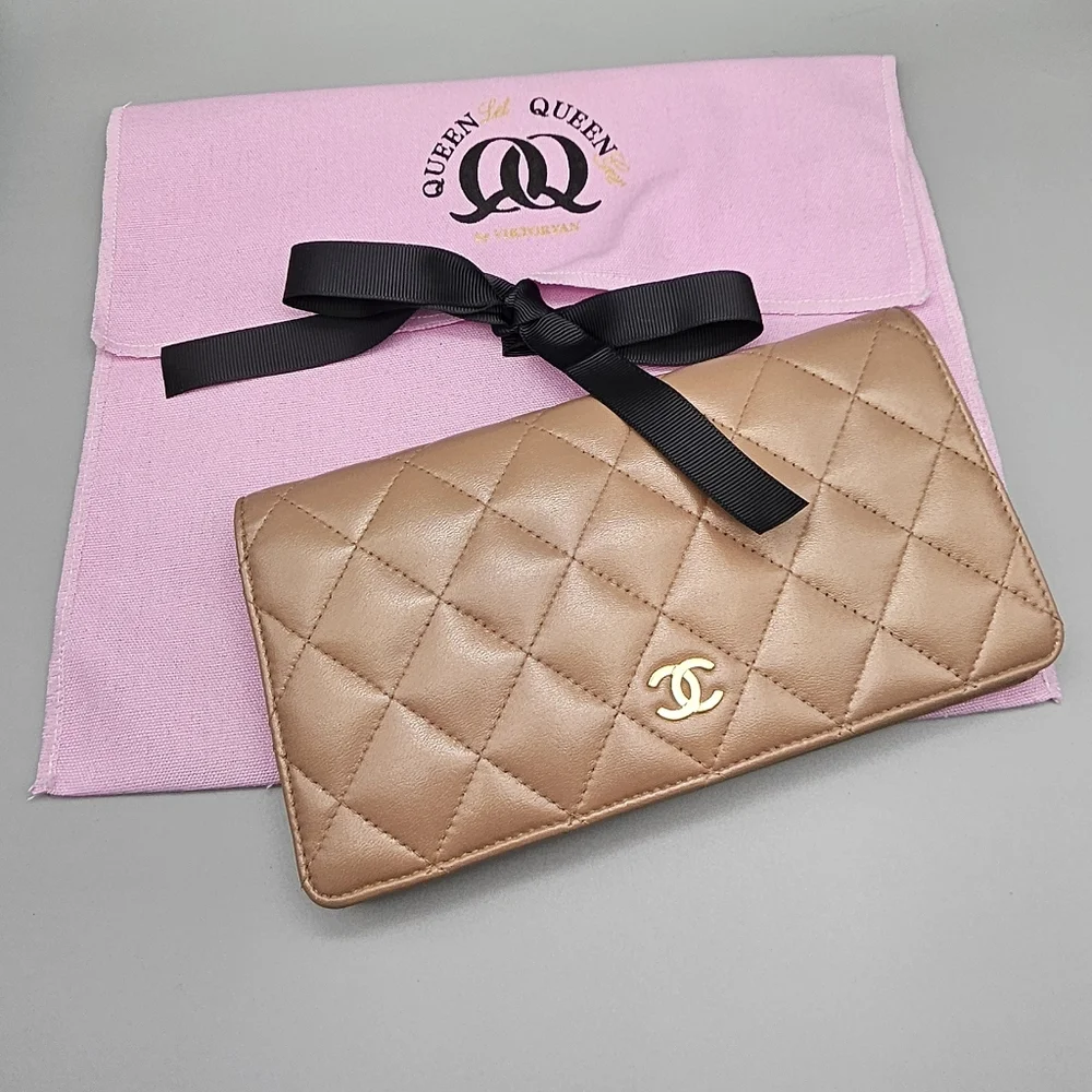 🖤CANEL Tan Quilted Leather Wallet/Clutch🖤 - Picture 16 of 17